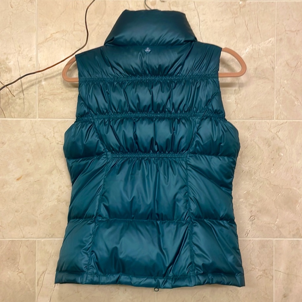Prana Down Vest - Emerald Green - XS - Picture 2 of 11